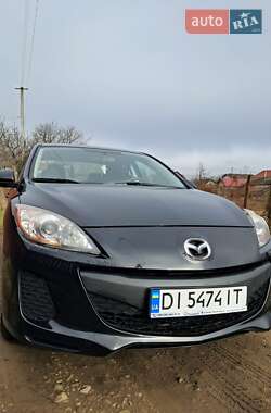 Седан Mazda 3 2011 в 