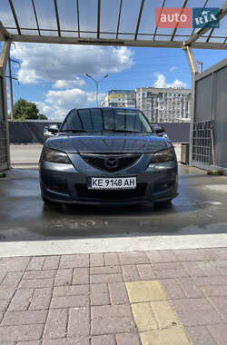 Седан Mazda 3 2008 в Дніпрі