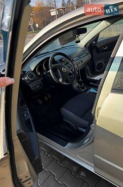 Хэтчбек Mazda 3 2008 в 