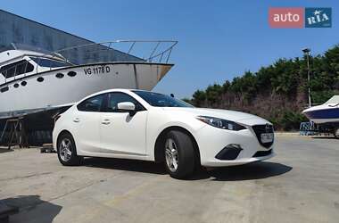 Седан Mazda 3 2013 в Івано-Франківську