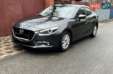 Седан Mazda 3 2017 в Києві