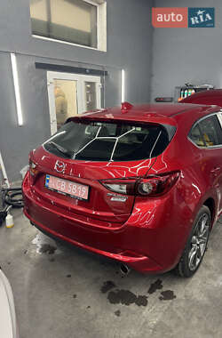 Хэтчбек Mazda 3 2018 в Львове
