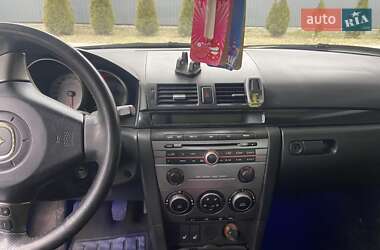 Седан Mazda 3 2007 в 