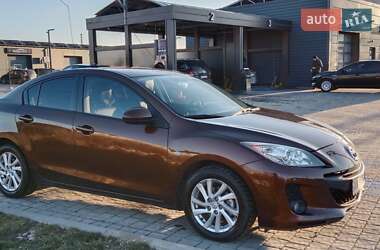 Седан Mazda 3 2011 в Івано-Франківську