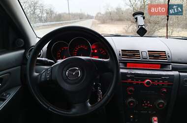 Седан Mazda 3 2005 в Черкассах