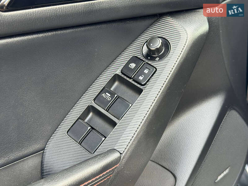Хэтчбек Mazda 3 2014 в Харькове
