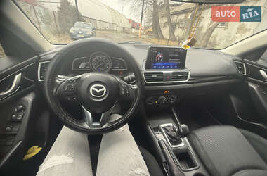Седан Mazda 3 2013 в 