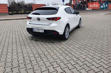 Хэтчбек Mazda 3 2022 в Дрогобыче