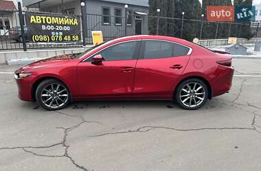 Седан Mazda 3 2019 в Черкасах