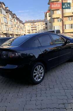 Седан Mazda 3 2007 в Ужгороді