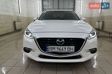 Седан Mazda 3 2016 в Сумах