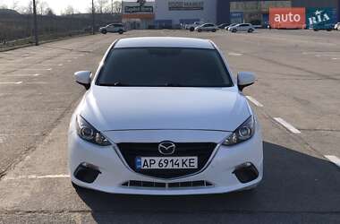 Седан Mazda 3 2016 в Запорожье