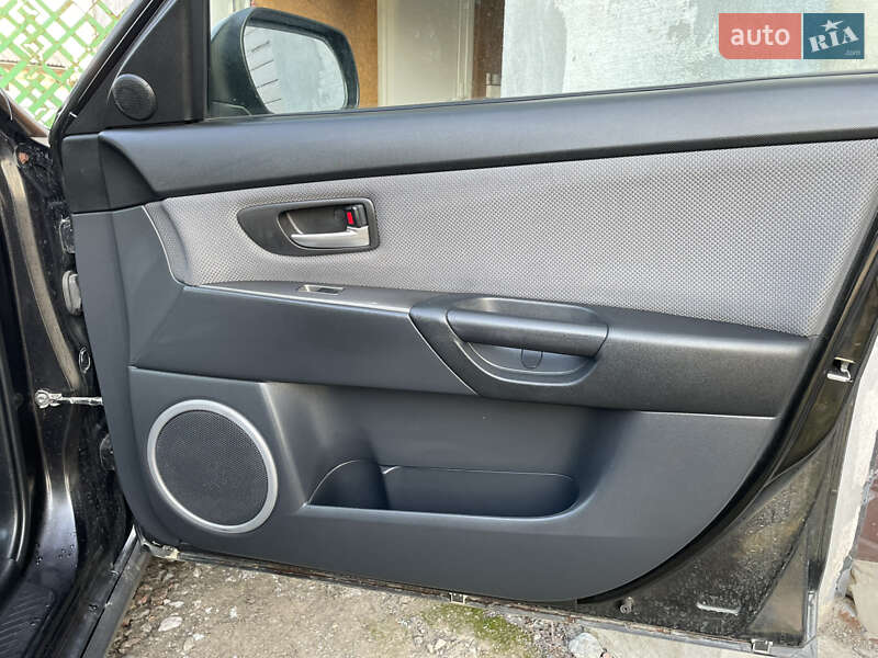Седан Mazda 3 2008 в Боярке
