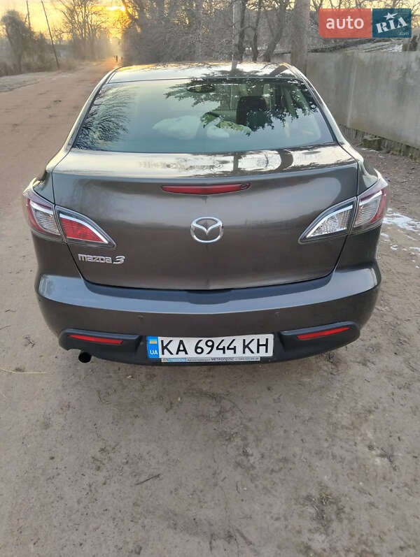 Mazda 3 2010