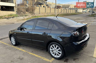 Седан Mazda 3 2008 в Южноукраинске