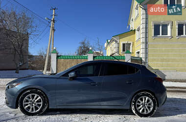 Хэтчбек Mazda 3 2016 в Чернигове