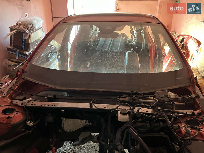 Хэтчбек Mazda 3 2019 в Днепре