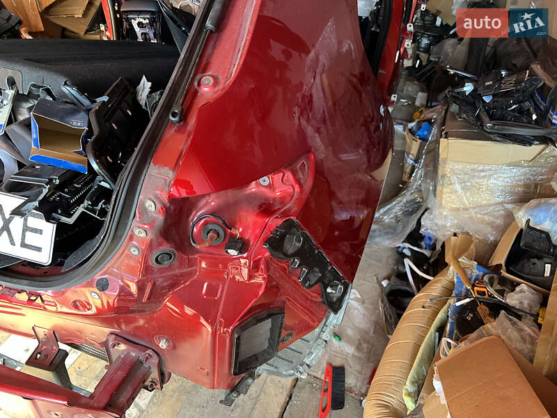 Хэтчбек Mazda 3 2019 в Днепре