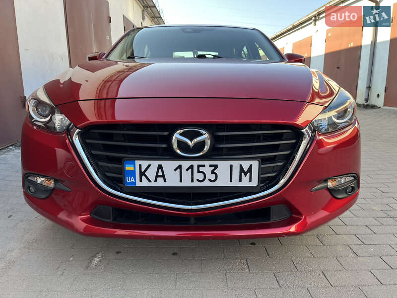 Хетчбек Mazda 3 2018 в 