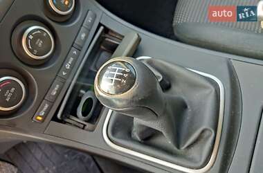 Хетчбек Mazda 3 2012 в Ратному