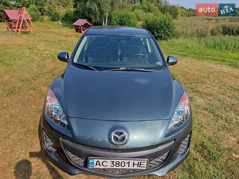 Mazda 3 2012