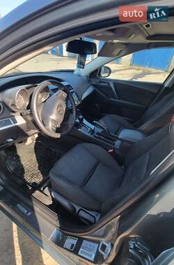 Седан Mazda 3 2011 в Одесі