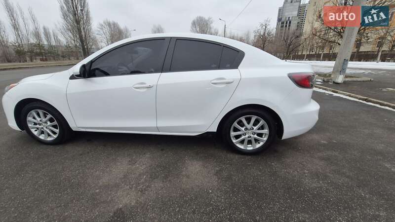 Седан Mazda 3 2012 в Києві фото 6 Седан Mazda 3 2012 в Києві