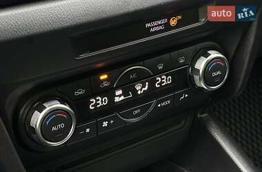 Хэтчбек Mazda 3 2016 в 