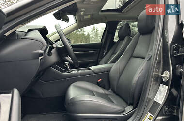 Седан Mazda 3 2022 в 
