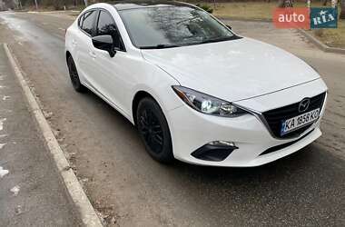 Седан Mazda 3 2016 в Києві