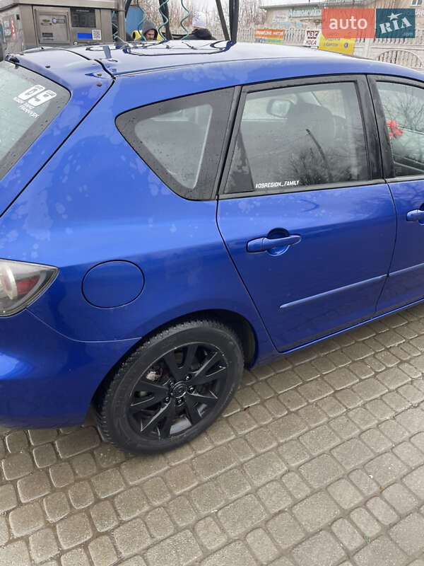 Хэтчбек Mazda 3 2006 в Ивано-Франковске