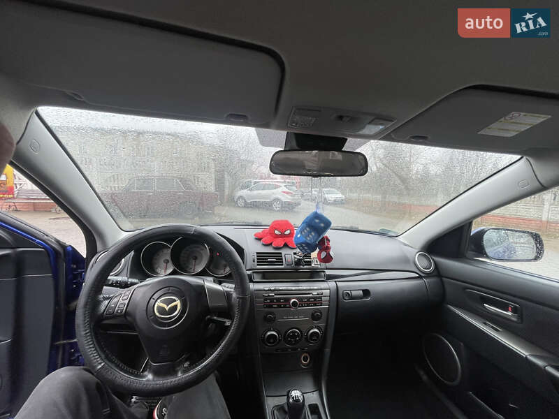 Хэтчбек Mazda 3 2006 в Ивано-Франковске