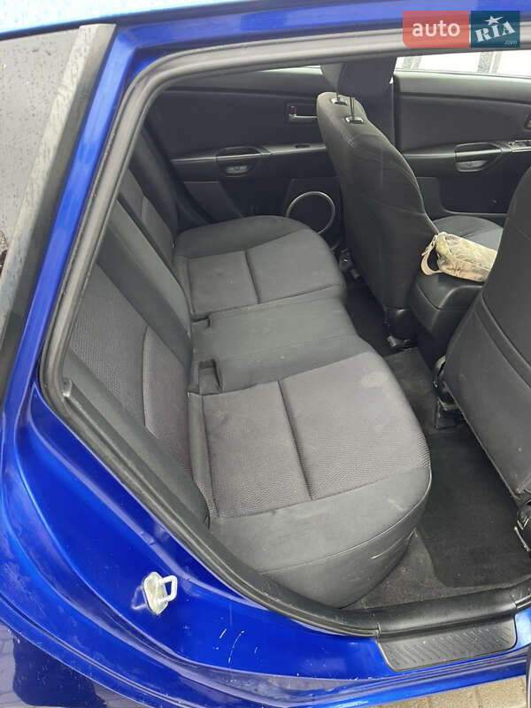 Хэтчбек Mazda 3 2006 в Ивано-Франковске