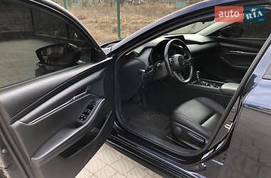 Седан Mazda 3 2020 в Львове