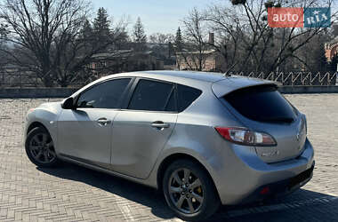 Хэтчбек Mazda 3 2010 в 