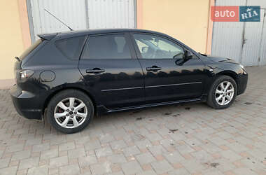 Хэтчбек Mazda 3 2007 в Сарнах