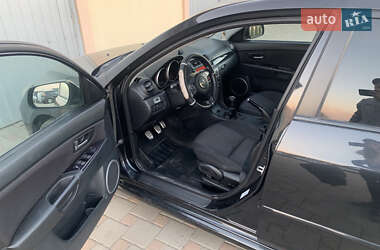 Хэтчбек Mazda 3 2007 в Сарнах