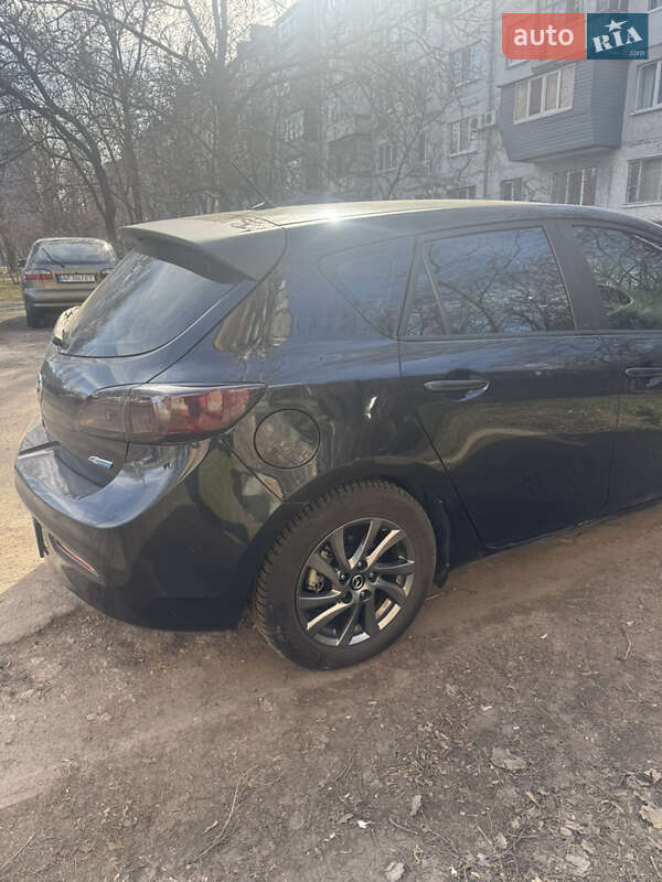 Хэтчбек Mazda 3 2013 в Запорожье