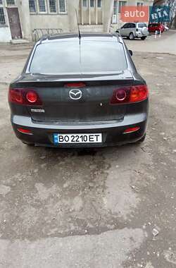 Седан Mazda 3 2004 в 