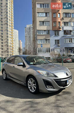 Хэтчбек Mazda 3 2010 в Киеве