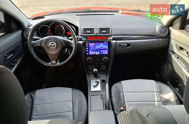 Седан Mazda 3 2005 в Терновке