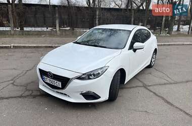 Седан Mazda 3 2015 в Миколаєві