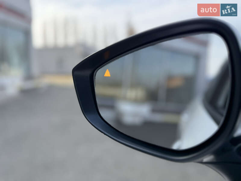Седан Mazda 3 2019 в Киеве