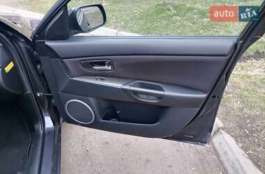 Хэтчбек Mazda 3 2007 в 