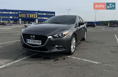 Седан Mazda 3 2017 в Києві