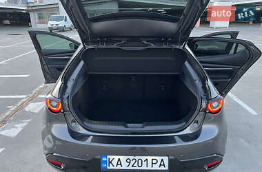 Хэтчбек Mazda 3 2023 в 