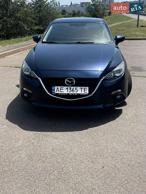 Mazda 3 2015