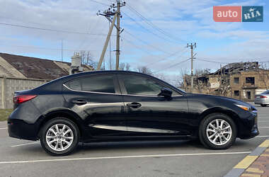 Седан Mazda 3 2017 в 