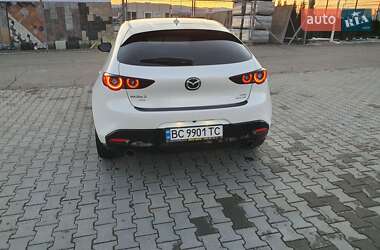 Хэтчбек Mazda 3 2022 в 