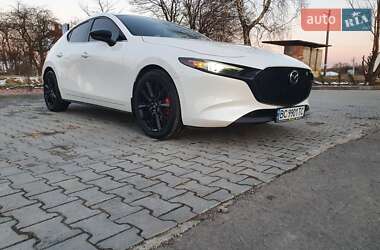 Хэтчбек Mazda 3 2022 в 
